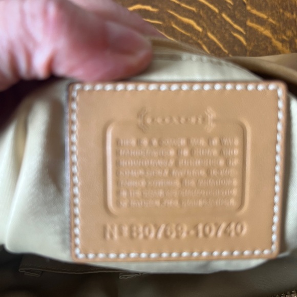 Coach Legacy Ergo Hobo Tan Leather Shoulder Bag - Picture 8 of 14
